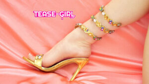 TEASE-GIRL . COM